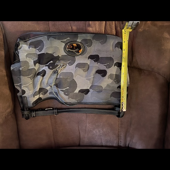 Dooney and Bourke shoulder bag. Bought off of here. Great used condition. - Picture 6 of 6